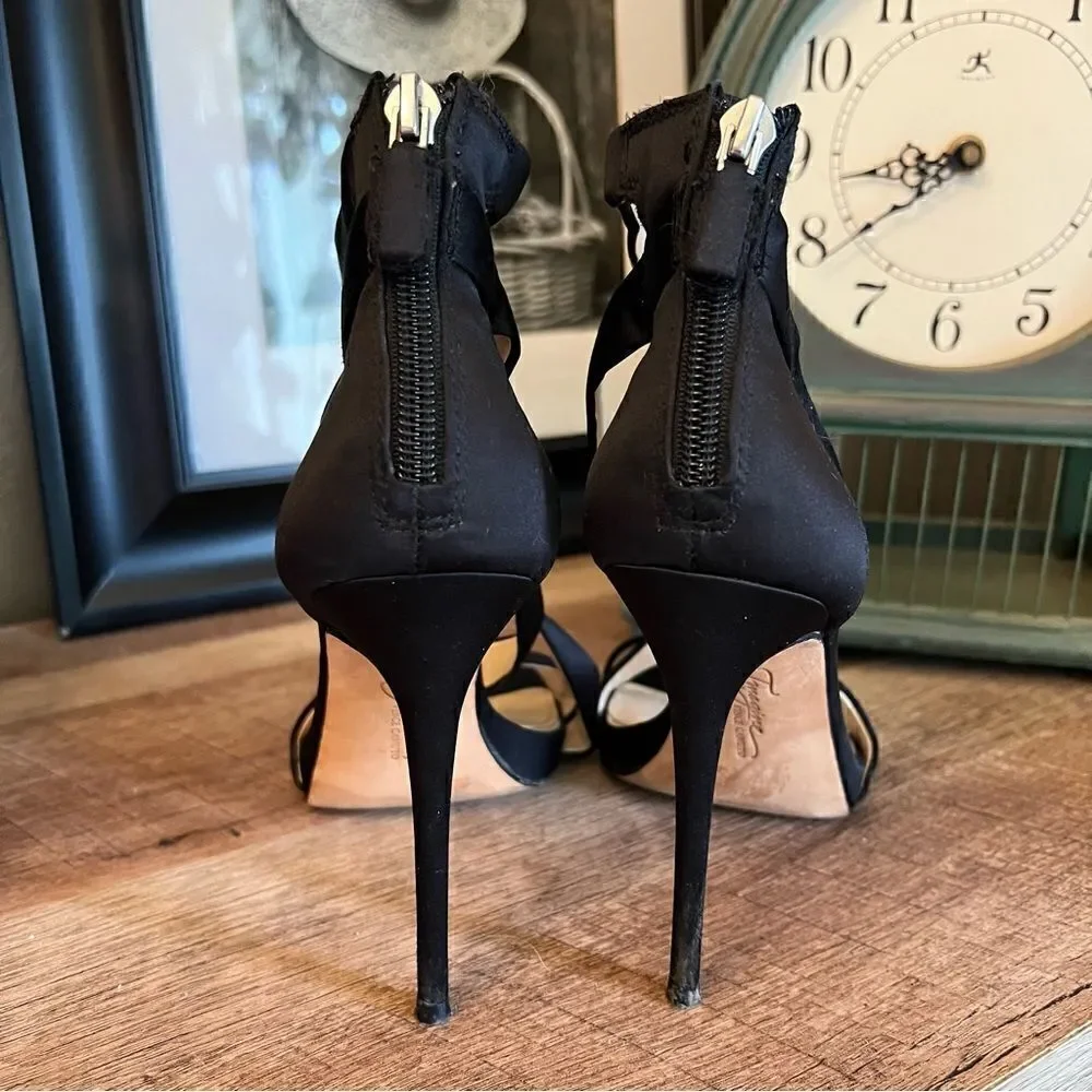 Black satin Imagine Vince Camuto Devin Platform Sandal size 6
